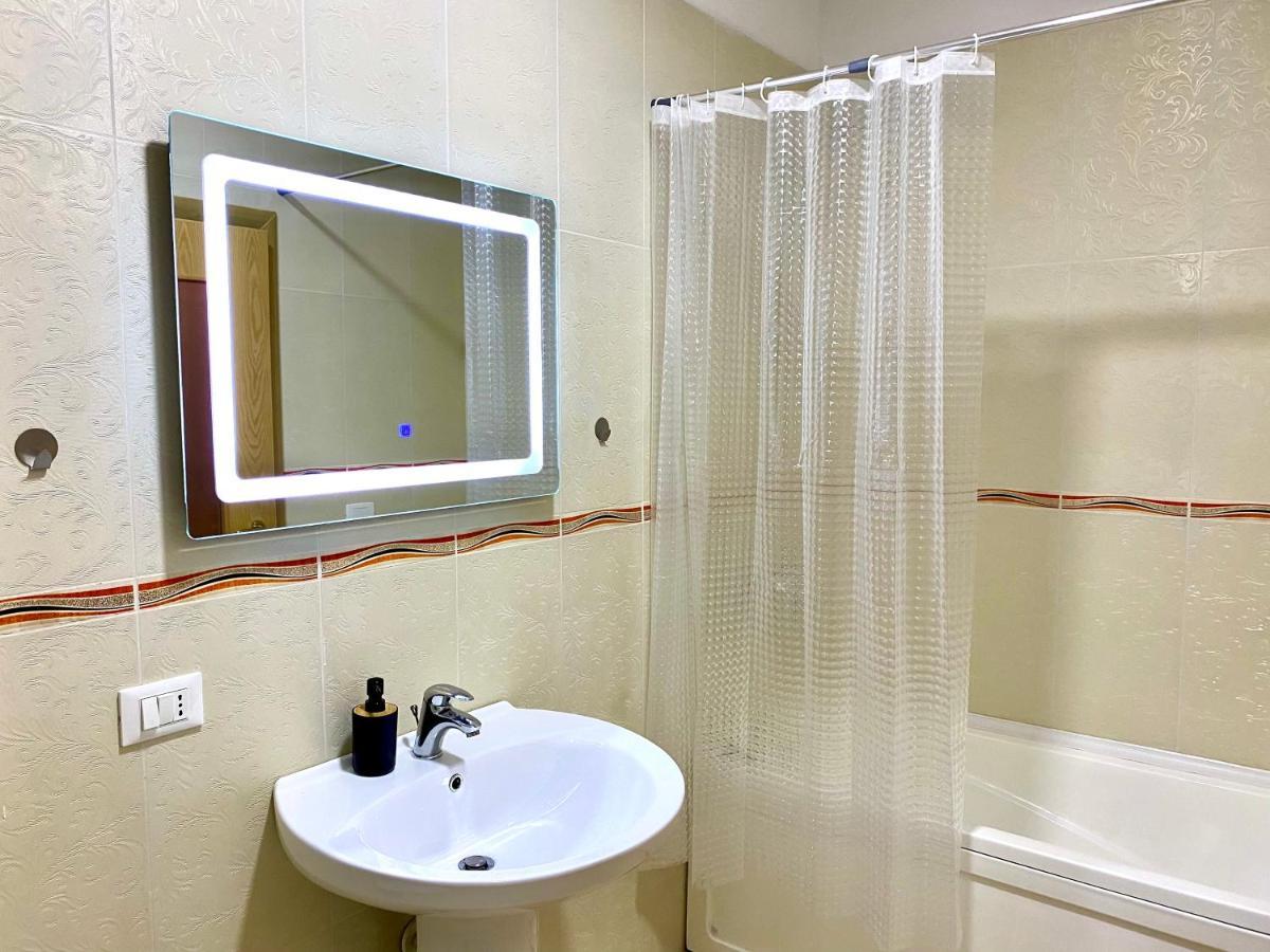 Cozy Seaview Apartment Vollga Central Durrës Exterior foto